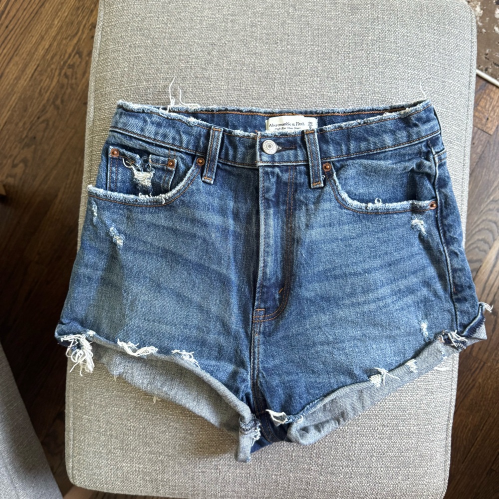 Abercrombie & Fitch High Rise Mom Short - Curve Love